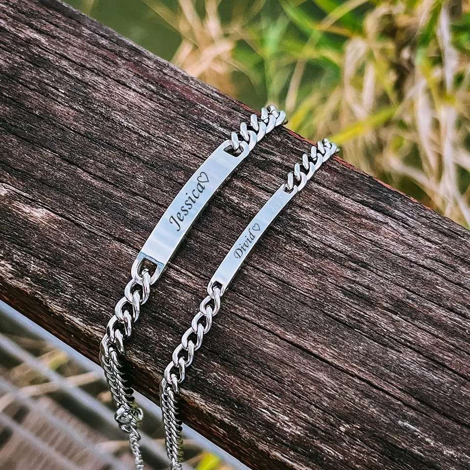 ENGRAVE COUPLE BRACELETS